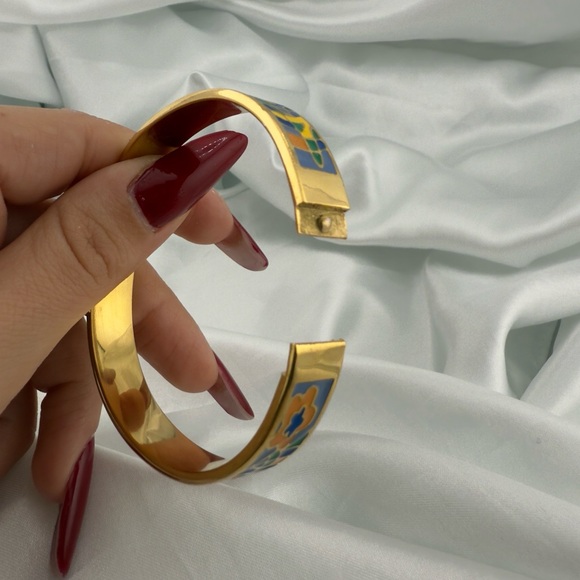 Colorful Gold Bracelet with Blue and Yellow Enamel - Picture 7 of 7